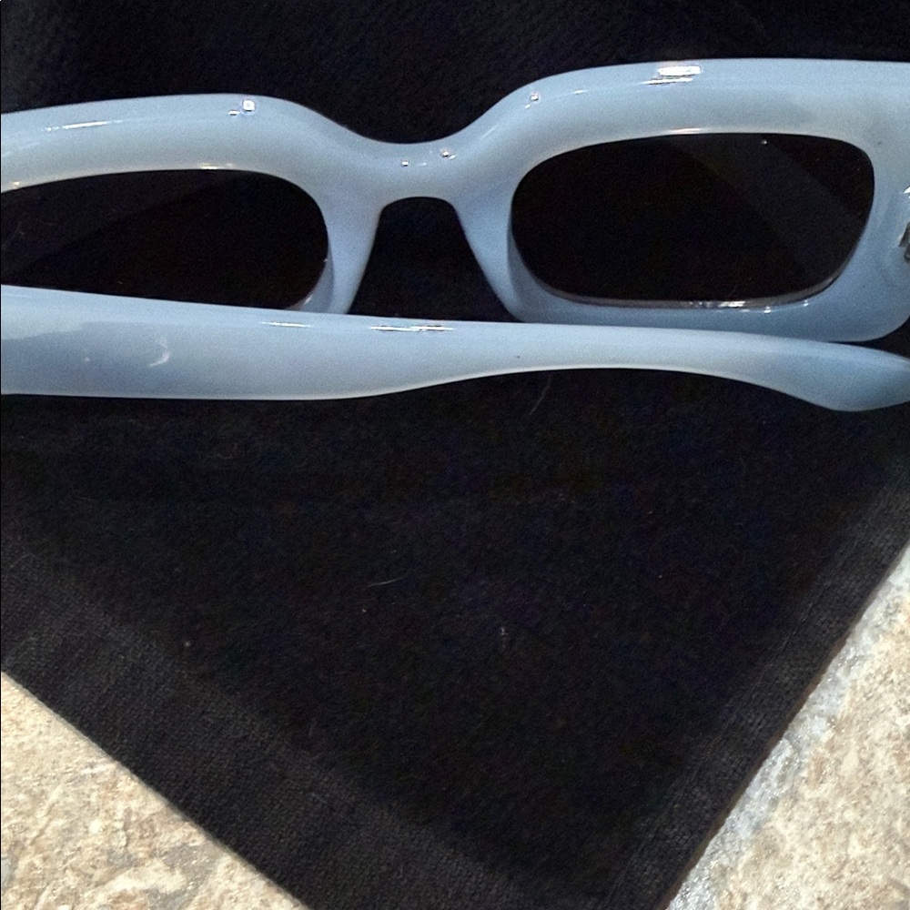 SOJOS Chucky Blue Sunglasses - Picture 4 of 5